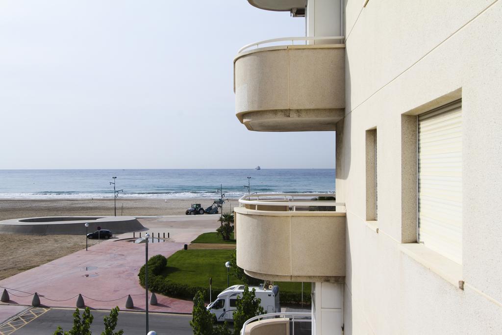 דירות לה פינדה Mar Pineda Planet Costa Dorada חדר תמונה